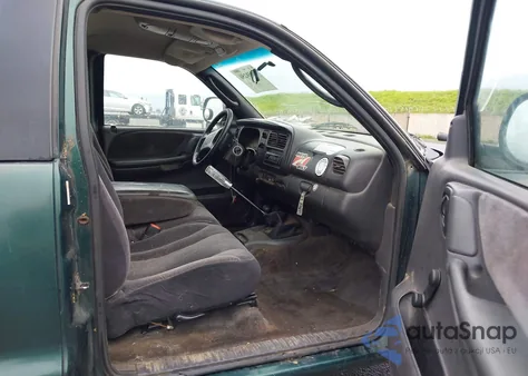 2000 Dodge Dakota Slt/Sport z USA, uszkodzony, nr VIN 1B7GG22N4YS662405